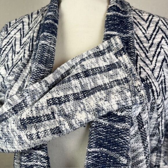 Cupio Women's Open Front Cardigan Waterfall Patchwork Navy and White Medium - Picture 3 of 11